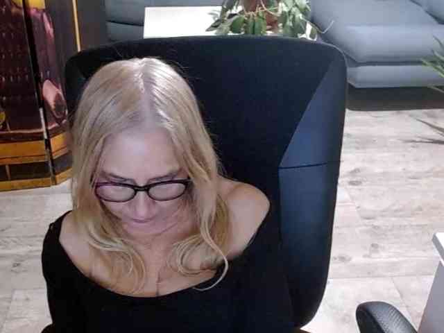 BlondeSofia BlondeSofia