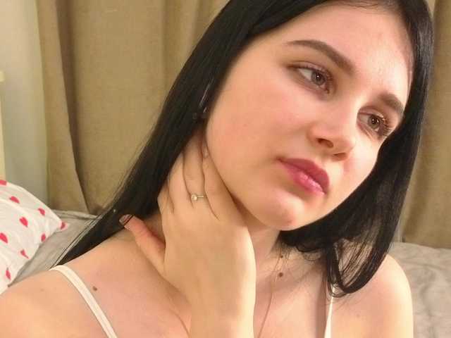 EnricaElis's BongaCams show and profile