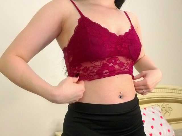 EnricaElis's BongaCams show and profile