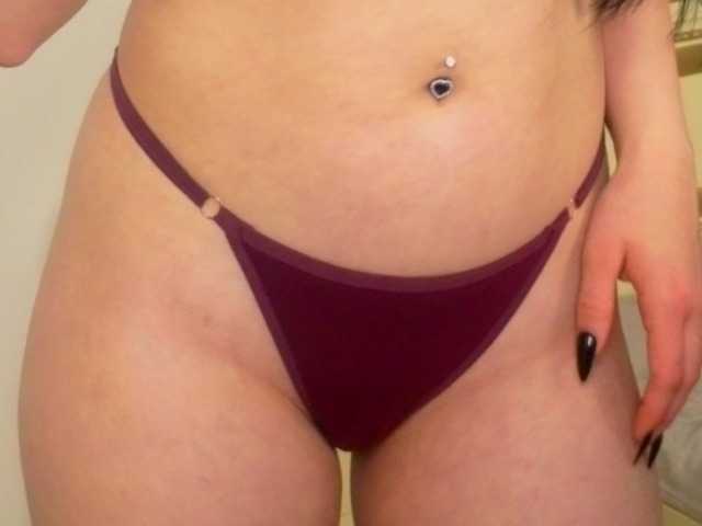 EnricaElis's BongaCams show and profile