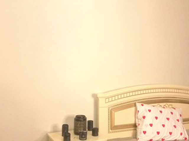 EnricaElis's BongaCams show and profile