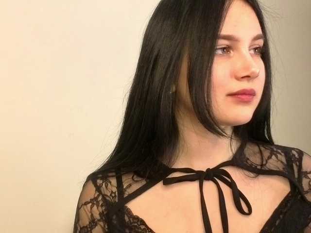 EnricaElis's BongaCams show and profile