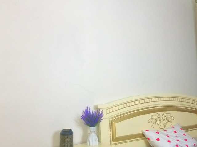 EnricaElis's BongaCams show and profile