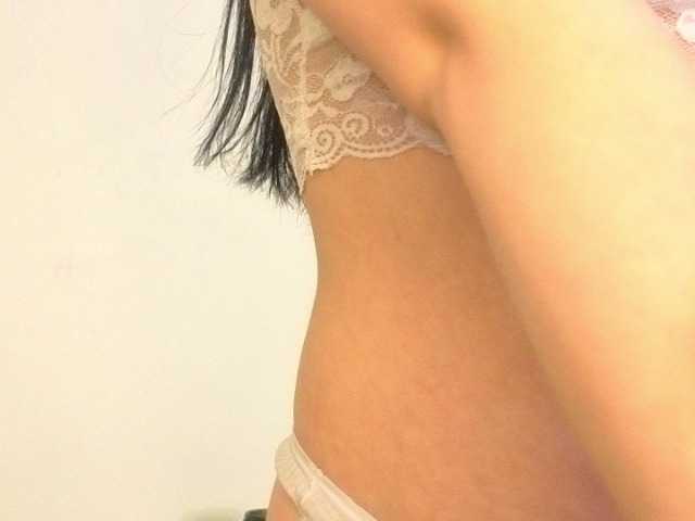 EnricaElis's BongaCams show and profile