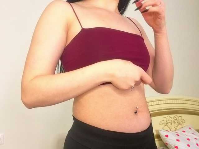 EnricaElis's BongaCams show and profile