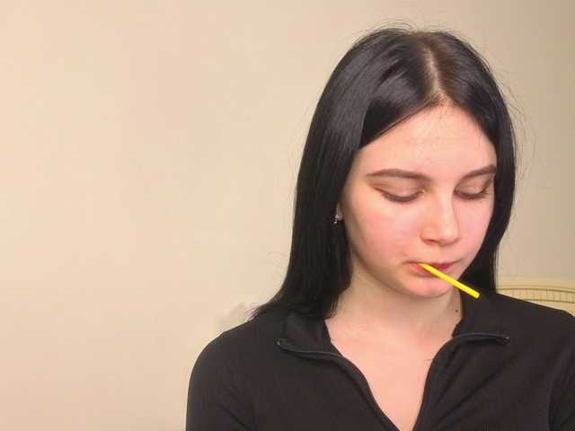 EnricaElis's BongaCams show and profile