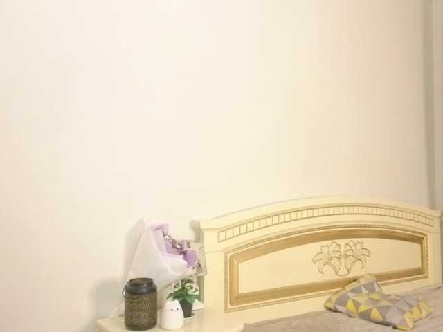 EnricaElis's BongaCams show and profile