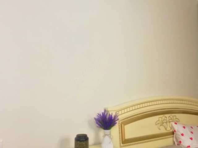 EnricaElis's BongaCams show and profile