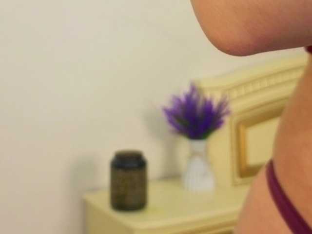 EnricaElis's BongaCams show and profile