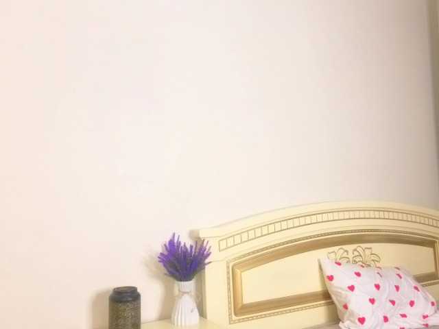 EnricaElis's BongaCams show and profile