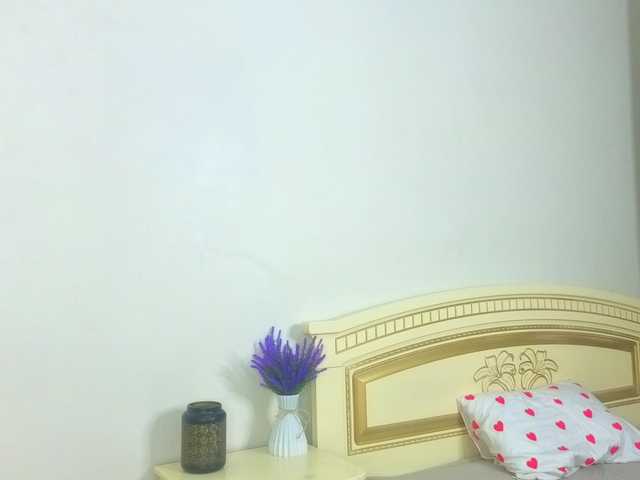 EnricaElis's BongaCams show and profile