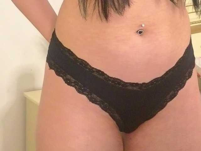 EnricaElis's BongaCams show and profile