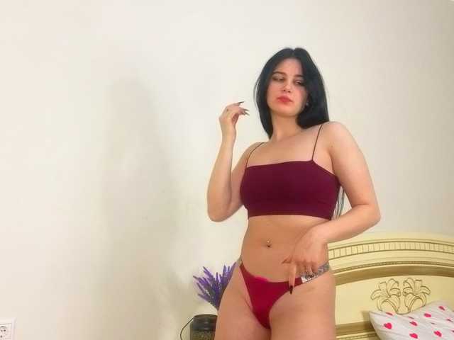 EnricaElis's BongaCams show and profile