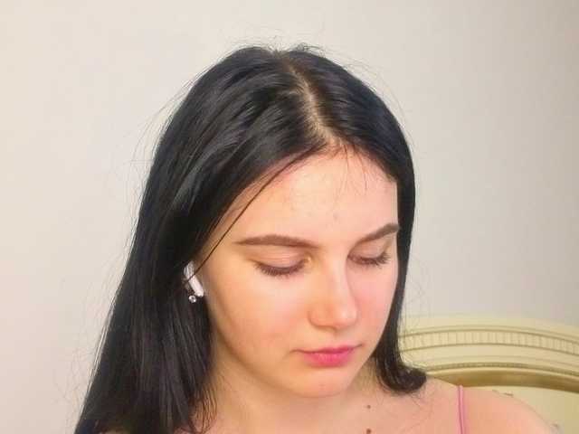 EnricaElis's BongaCams show and profile