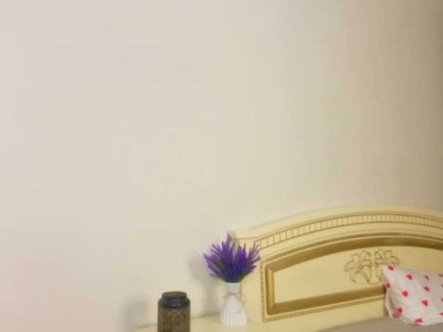 EnricaElis's BongaCams show and profile