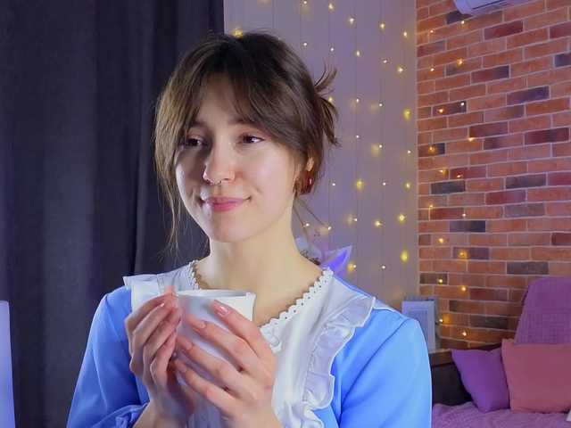 JasminDoroti Live Cam and Statistics on UnifiedCams