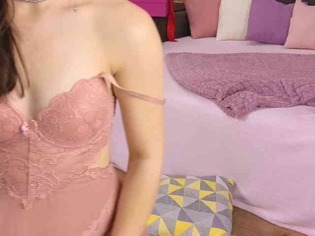 JasminDoroti webcam
