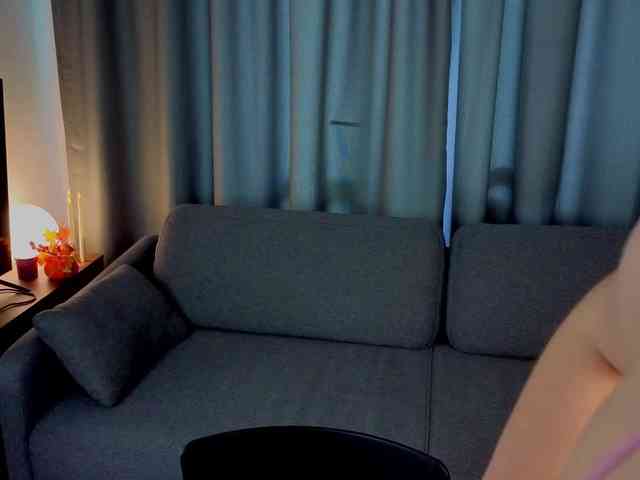 KristiGroune webcam