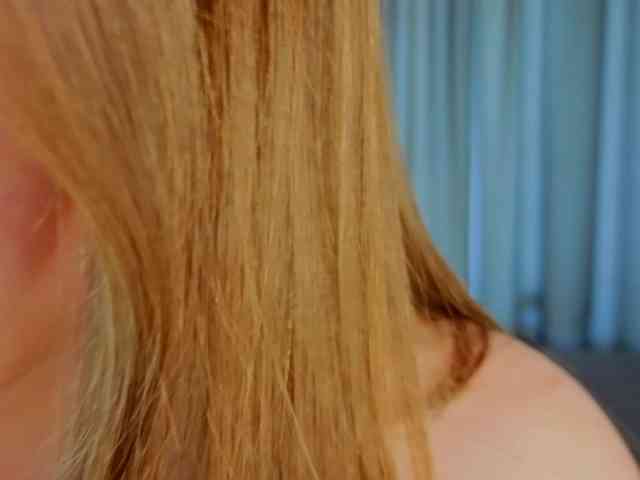 KristiGroune webcam
