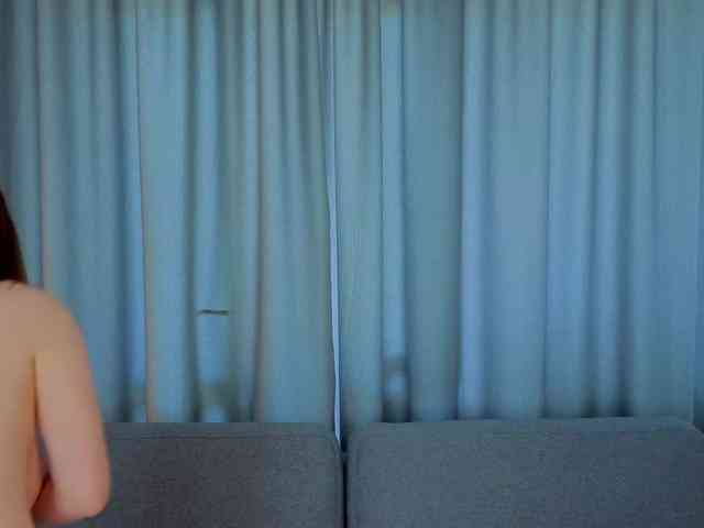 KristiGroune webcam