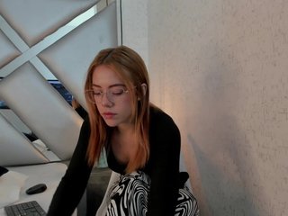 CRISTALEVANS-VC Porn Show