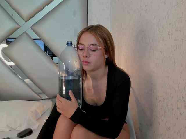 CRISTALEVANS-VC webcam