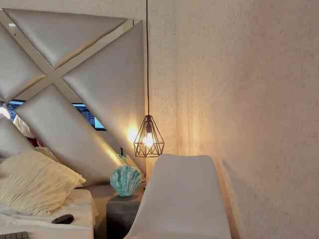 CRISTALEVANS-VC webcam