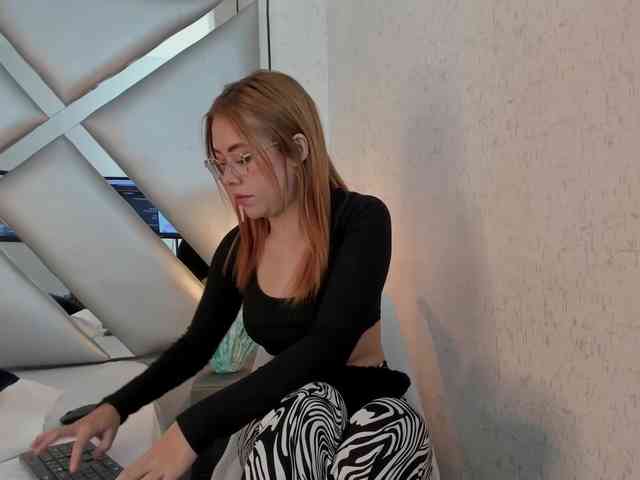 CRISTALEVANS-VC webcam