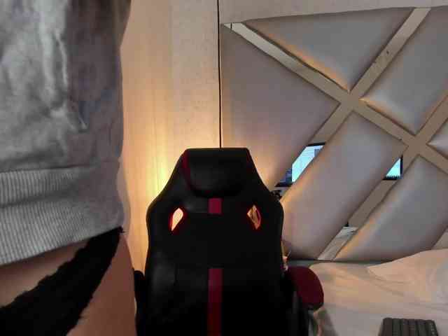CRISTALEVANS-VC webcam