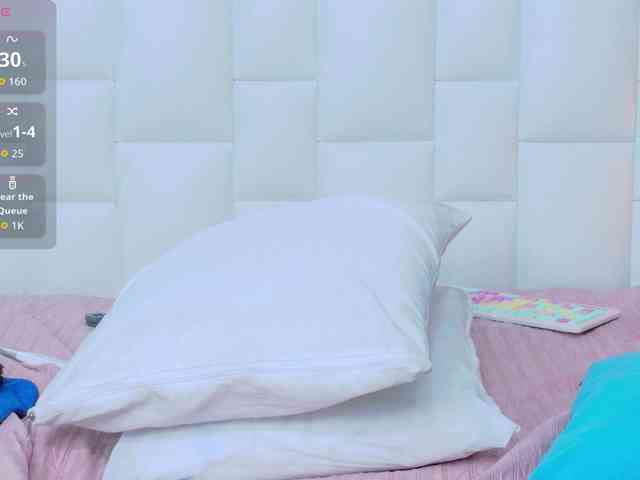 Daddyfavouritegirl's webcam live show