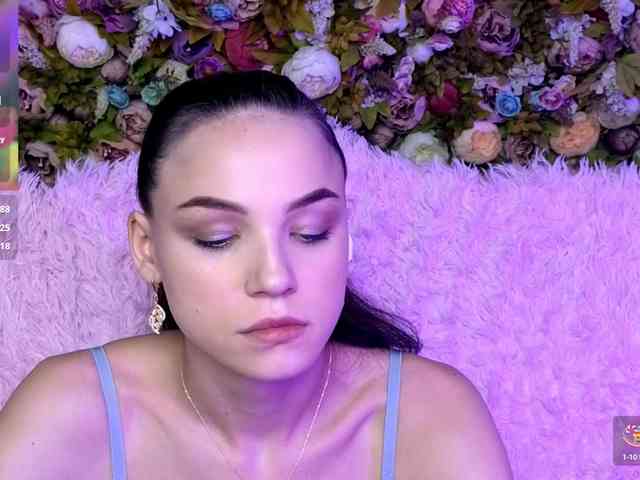 EmilyLuxxxury