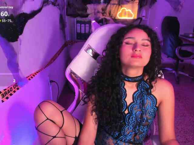 Molly-sweetlove webcam