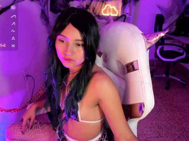 Molly-sweetlove webcam