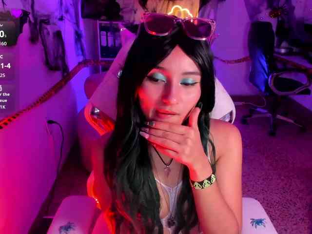 Molly-sweetlove webcam