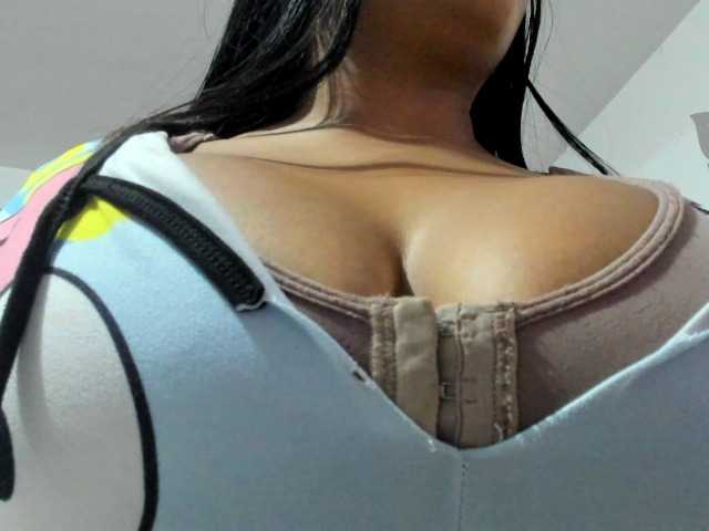 Marianadeepthoat's BongaCams show and profile