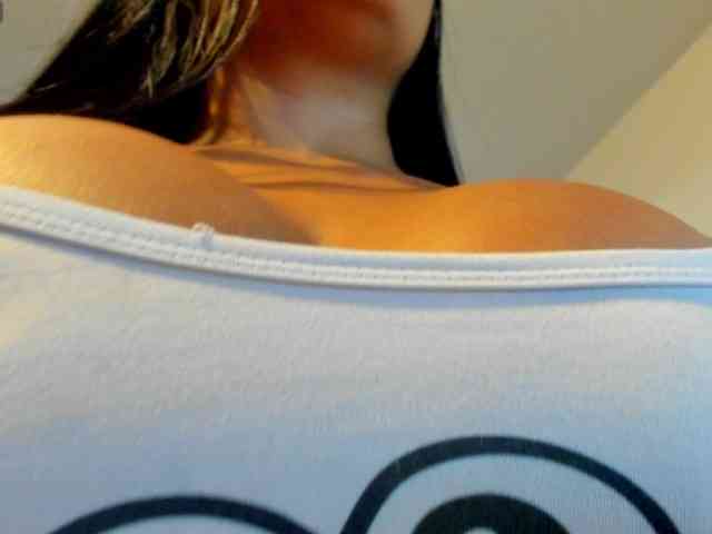 Marianadeepthoat webcam