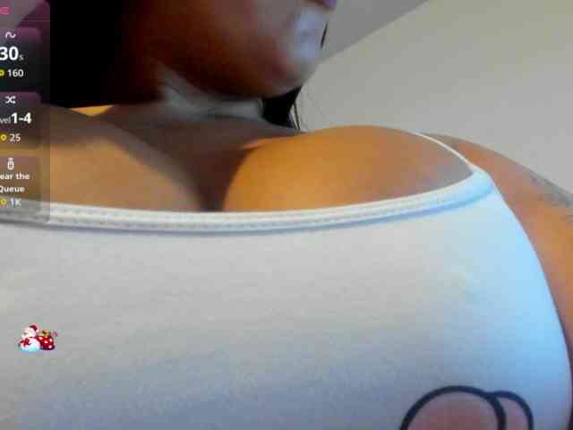 Marianadeepthoat webcam