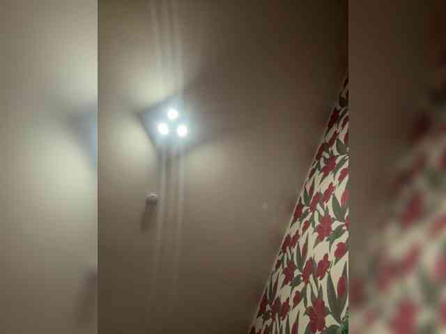 elegancycouple webcam