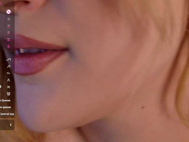 hey-monkey from BongaCams is Freechat