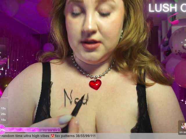 PusssyJuicy's BongaCams show and profile