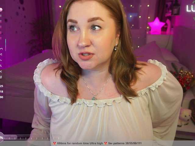 PusssyJuicy's BongaCams show and profile