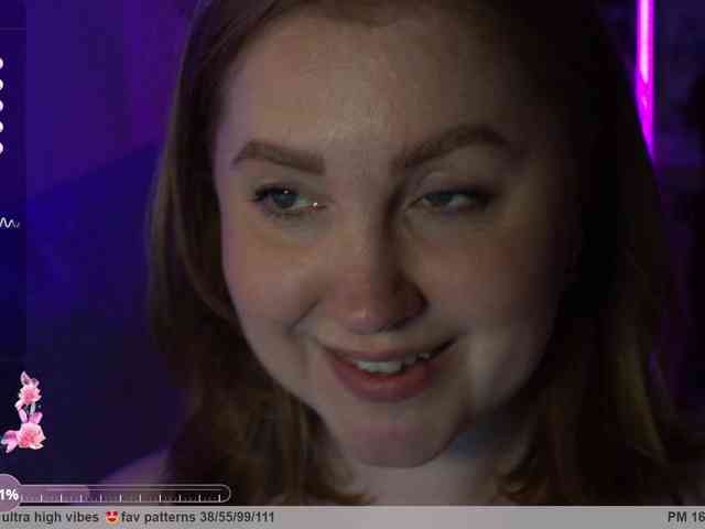 PusssyJuicy webcam