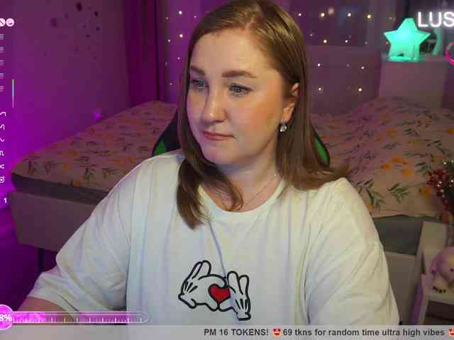 PusssyJuicy Live Webcam on BongaCams