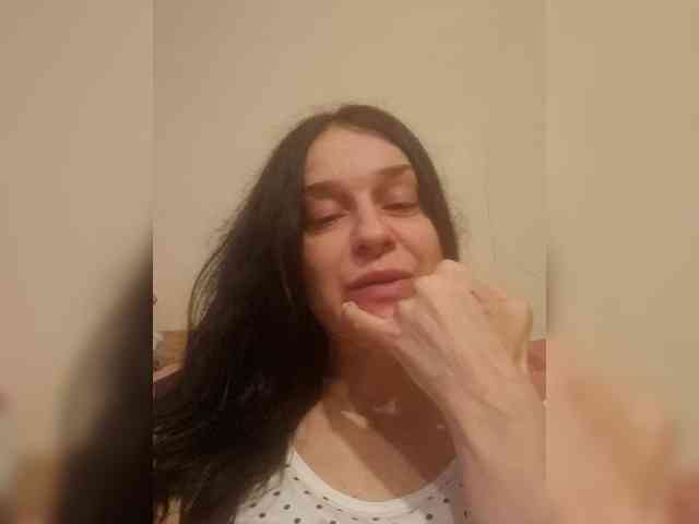 Kisss_Helena webcam