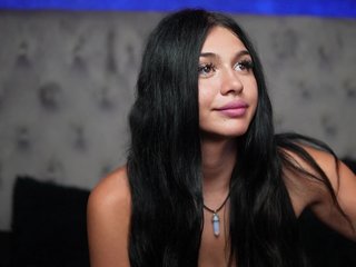 GiuliaSya Porn Show