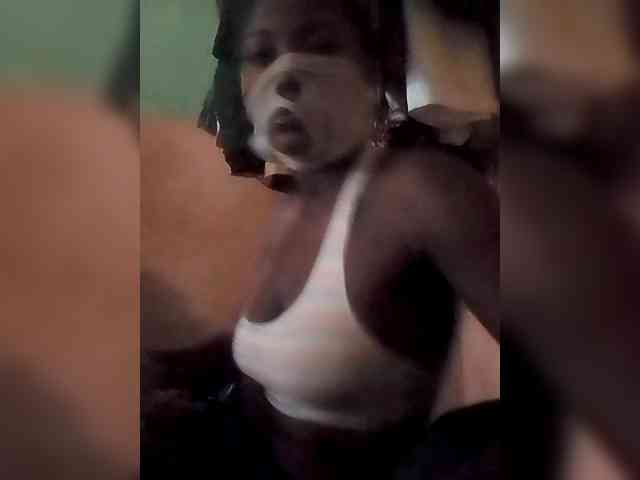 Afrorush123 Live Webcam on BongaCams