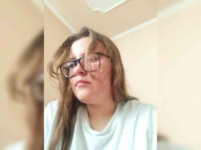Sacha243 webcam