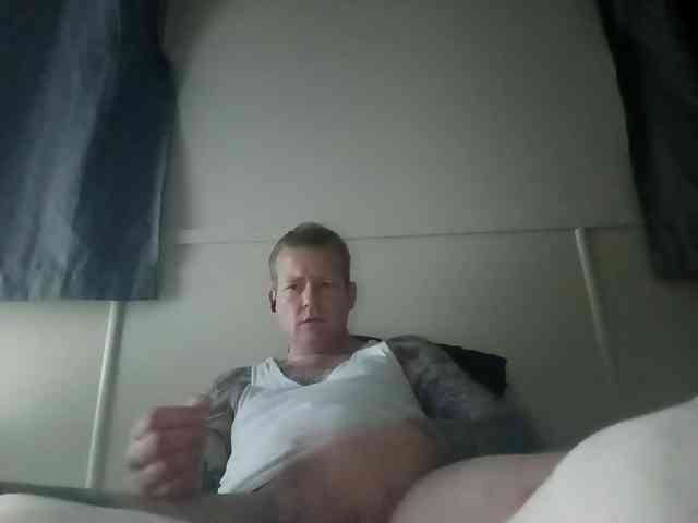 BrissyBenny69 Live Webcam on BongaCams