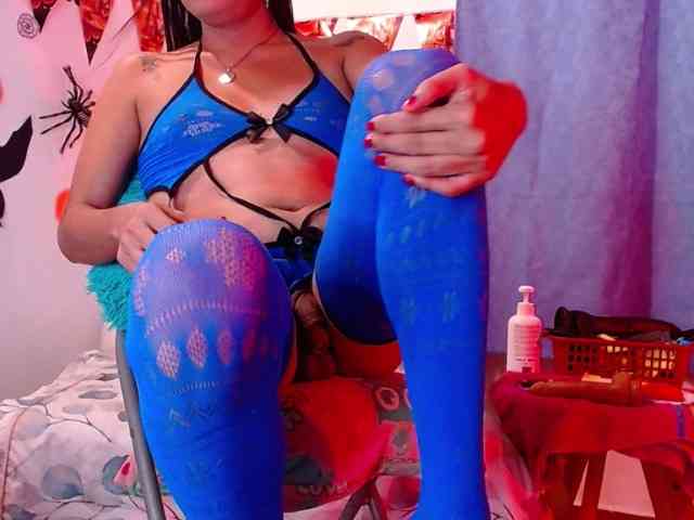 sarabigcock