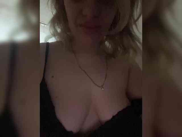its422Katy Live Webcam on BongaCams
